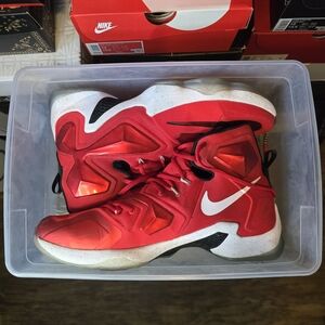 Nike LeBron 13 Away Fire Red Sz 12.5
